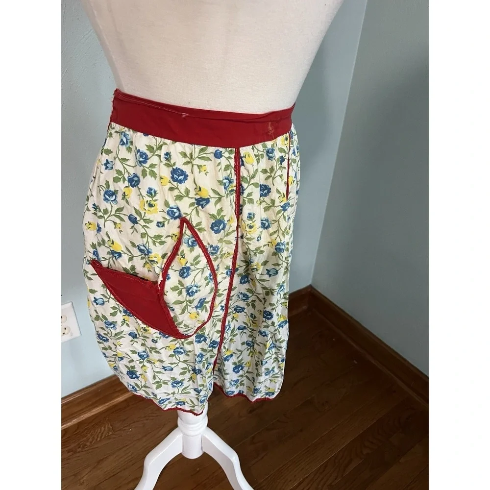 Vintage Floral Half Apron Smock Tie Back Mid century Prairiecore Grannycore OSFA